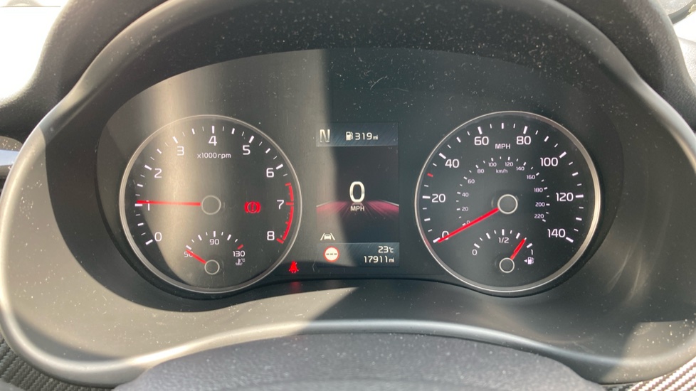 Kia Stonic 1.0T GDi 48V GT-Line S 5dr Petrol Estate - Image 18