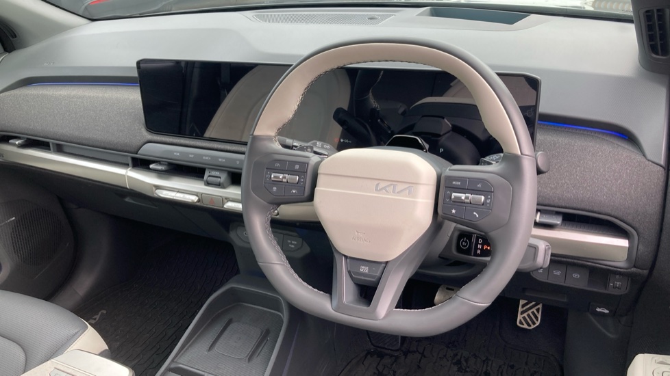 Kia EV3 150kW GT-Line S 81.4kWh 5dr Auto Electric Estate - Image 11