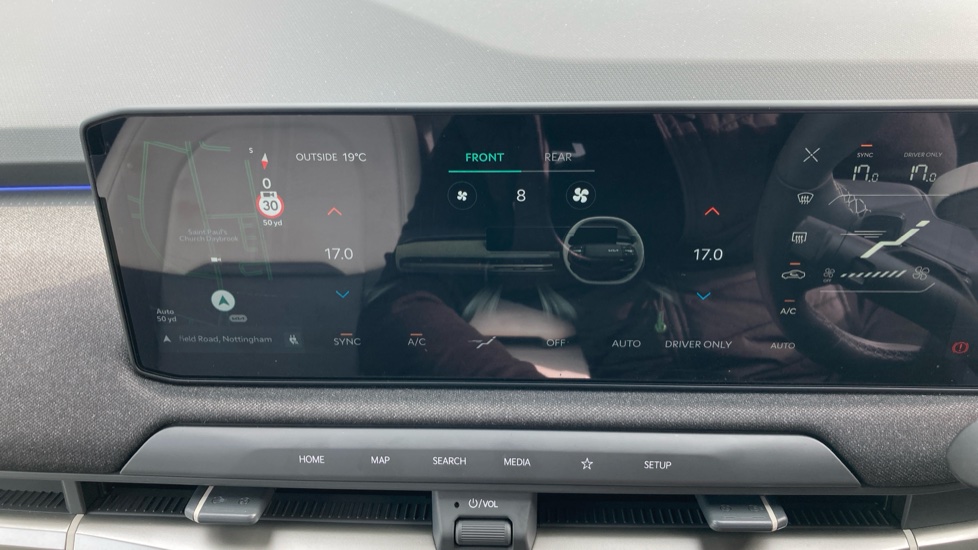 Kia EV3 150kW GT-Line S 81.4kWh 5dr Auto Electric Estate - Image 39