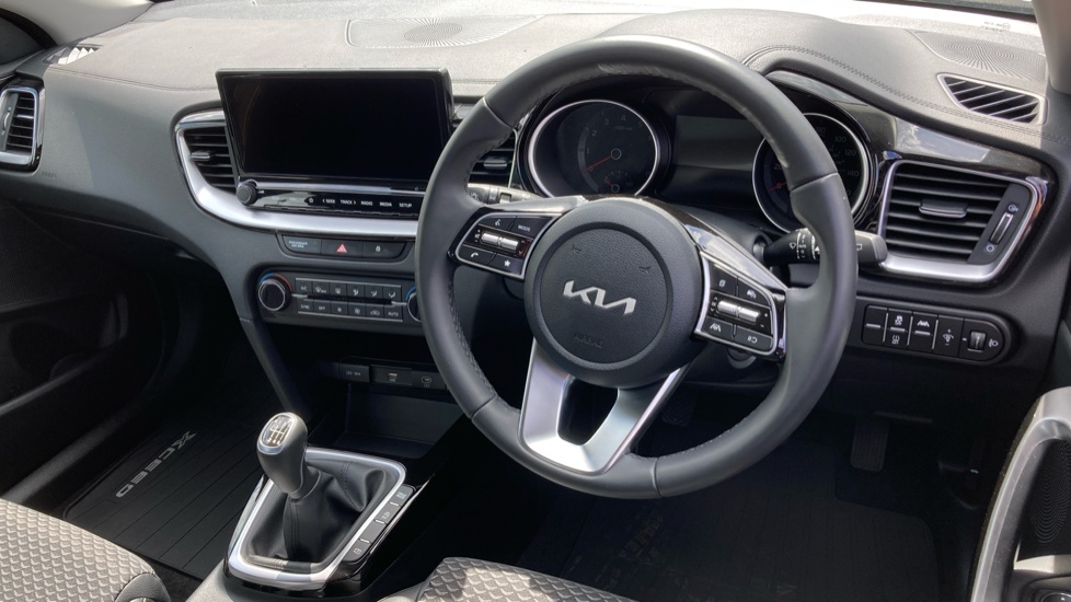 Kia Xceed 1.0T GDi ISG 113 Pure 5dr Petrol Hatchback - Image 11