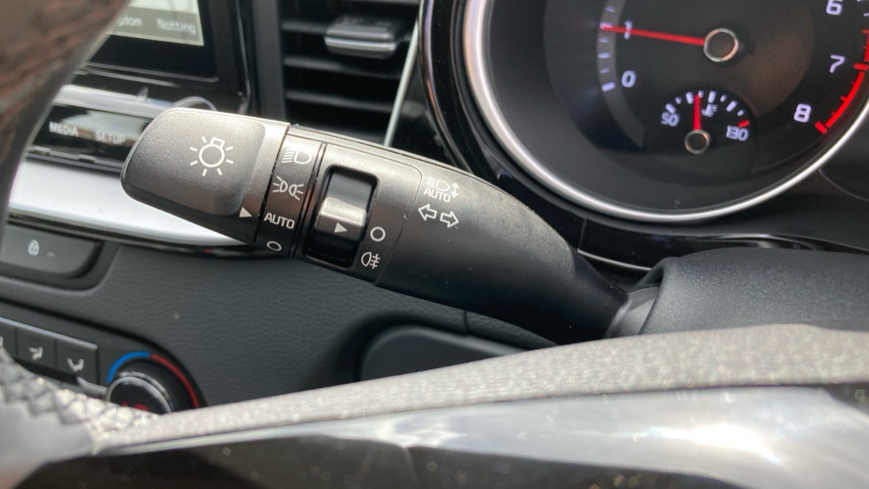Kia Xceed 1.0T GDi ISG 113 Pure 5dr Petrol Hatchback - Image 38