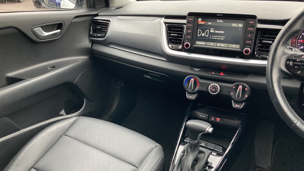 Kia Stonic 1.0T GDi Maxx 5dr Petrol Estate - Image 14