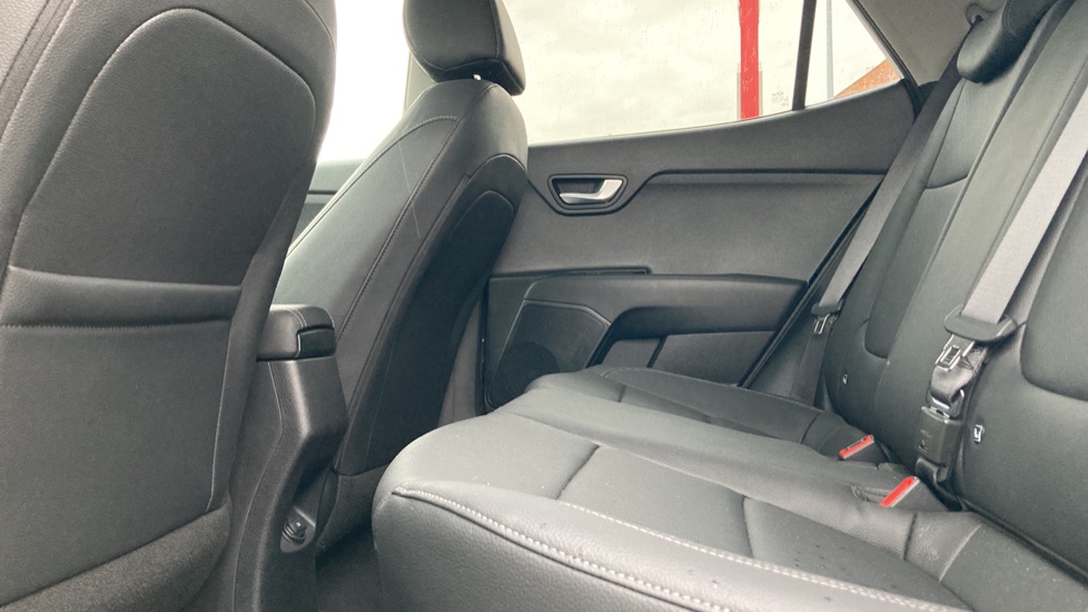 Kia Stonic 1.0T GDi Maxx 5dr Petrol Estate - Image 16