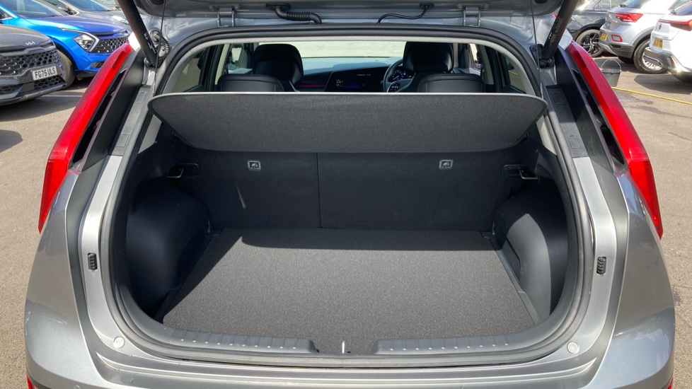 Kia Niro 1.6 GDi Hybrid 4 5dr DCT Hybrid Estate - Image 4