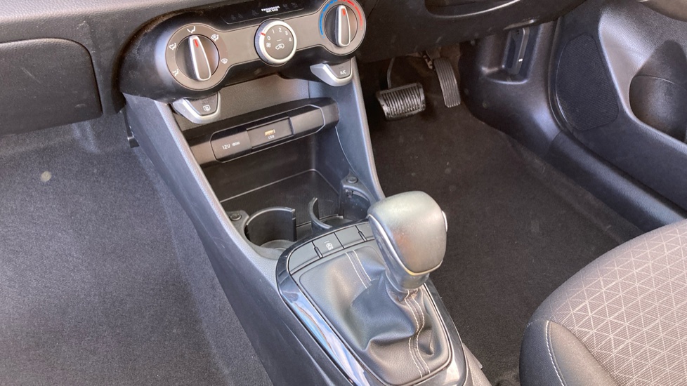Kia Picanto 1.0 2 5dr Auto [4 seats] Petrol Hatchback - Image 13
