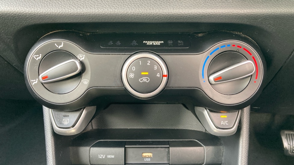 Kia Picanto 1.0 2 5dr Auto [4 seats] Petrol Hatchback - Image 26