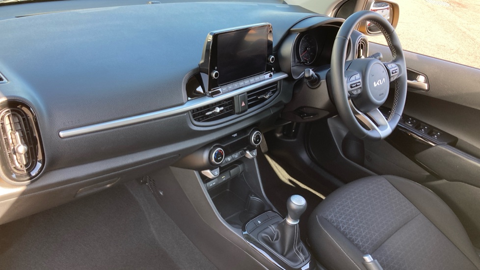 Kia Picanto 1.0 3 5dr [4 seats] Petrol Hatchback - Image 9