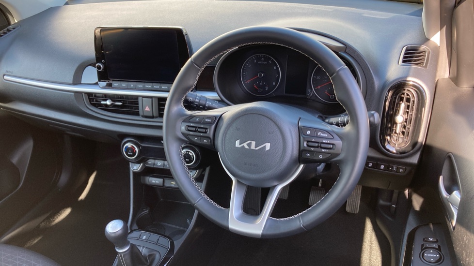 Kia Picanto 1.0 3 5dr [4 seats] Petrol Hatchback - Image 11