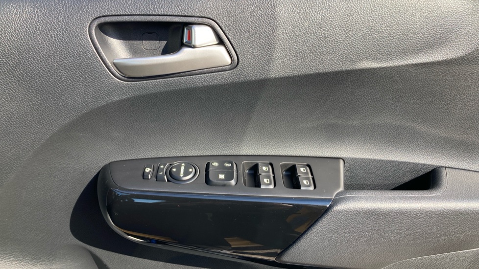 Kia Picanto 1.0 3 5dr [4 seats] Petrol Hatchback - Image 22