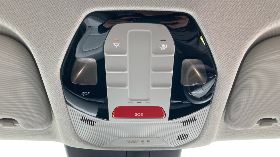 Kia EV3 150kW Air 81.4kWh 5dr Auto Electric Estate - Image 36