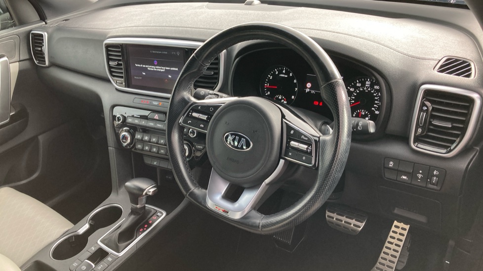 Kia Sportage 1.6T GDi ISG GT-Line 5dr DCT Auto [AWD] Petrol Estate - Image 11