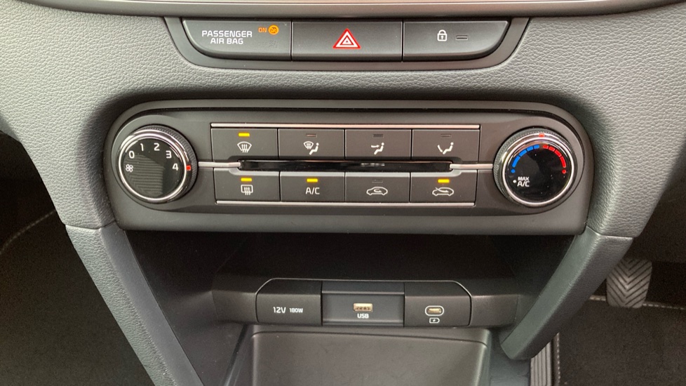 Kia Xceed 1.5T GDi ISG 2 5dr Petrol Hatchback - Image 26