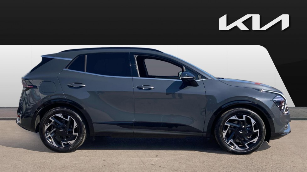 Kia Sportage 1.6T GDi 241 PHEV GT-Line S 5dr Auto AWD Estate - Image 5