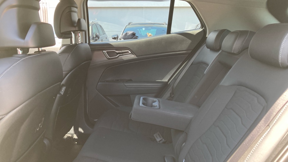 Kia Sportage 1.6T GDi ISG 3 5dr Petrol Estate - Image 16