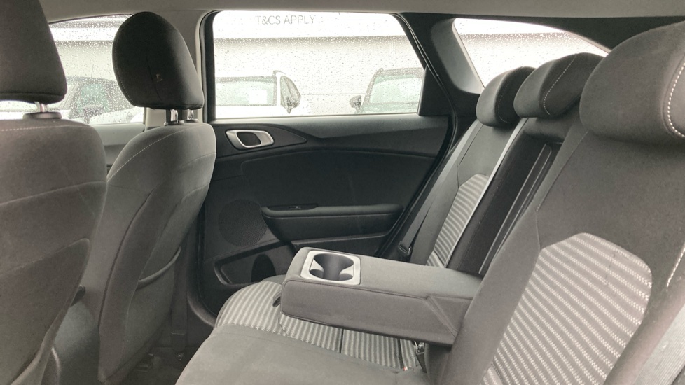 Kia Ceed 1.5T GDi ISG 2 5dr Petrol Estate - Image 16