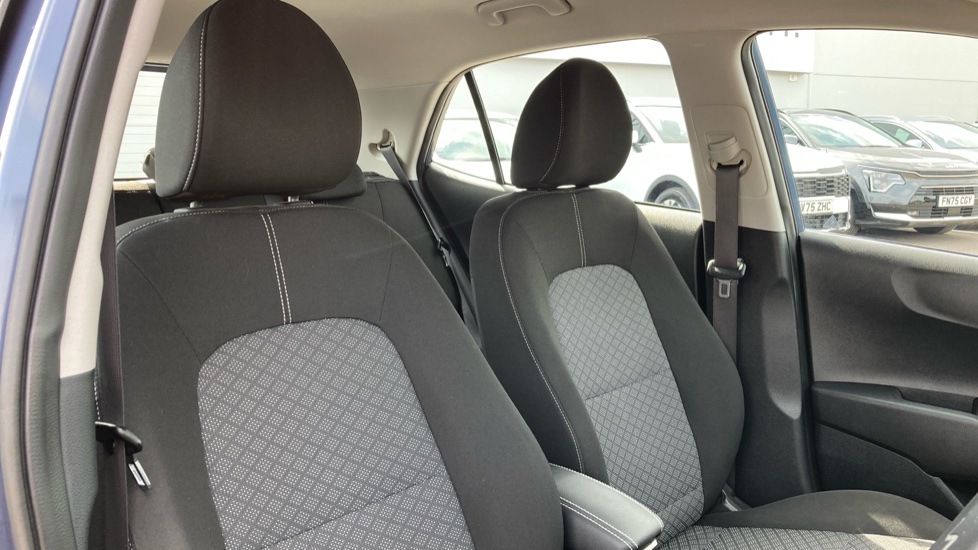 Kia Picanto 1.0 2 5dr Petrol Hatchback - Image 21