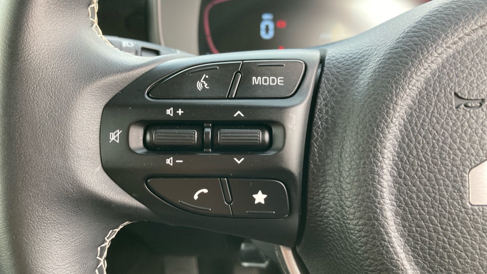 Kia Picanto 1.0 2 5dr Petrol Hatchback - Image 36