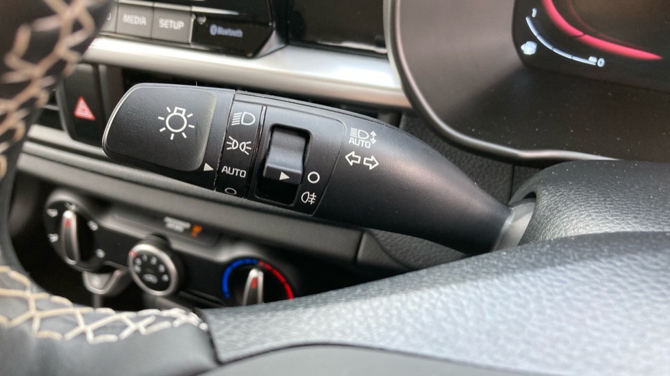 Kia Picanto 1.0 2 5dr Petrol Hatchback - Image 38