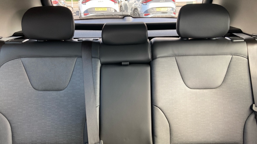 Kia Niro 1.6 GDi 127 Hybrid 4 5dr DCT Hybrid Estate - Image 15