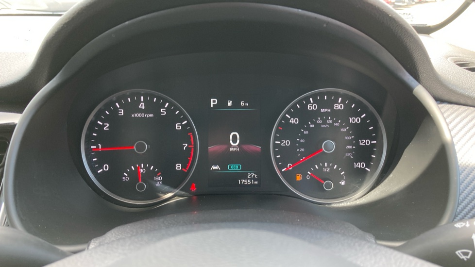 Kia Stonic 1.0T GDi 99 GT-Line 5dr DCT Petrol Estate - Image 18