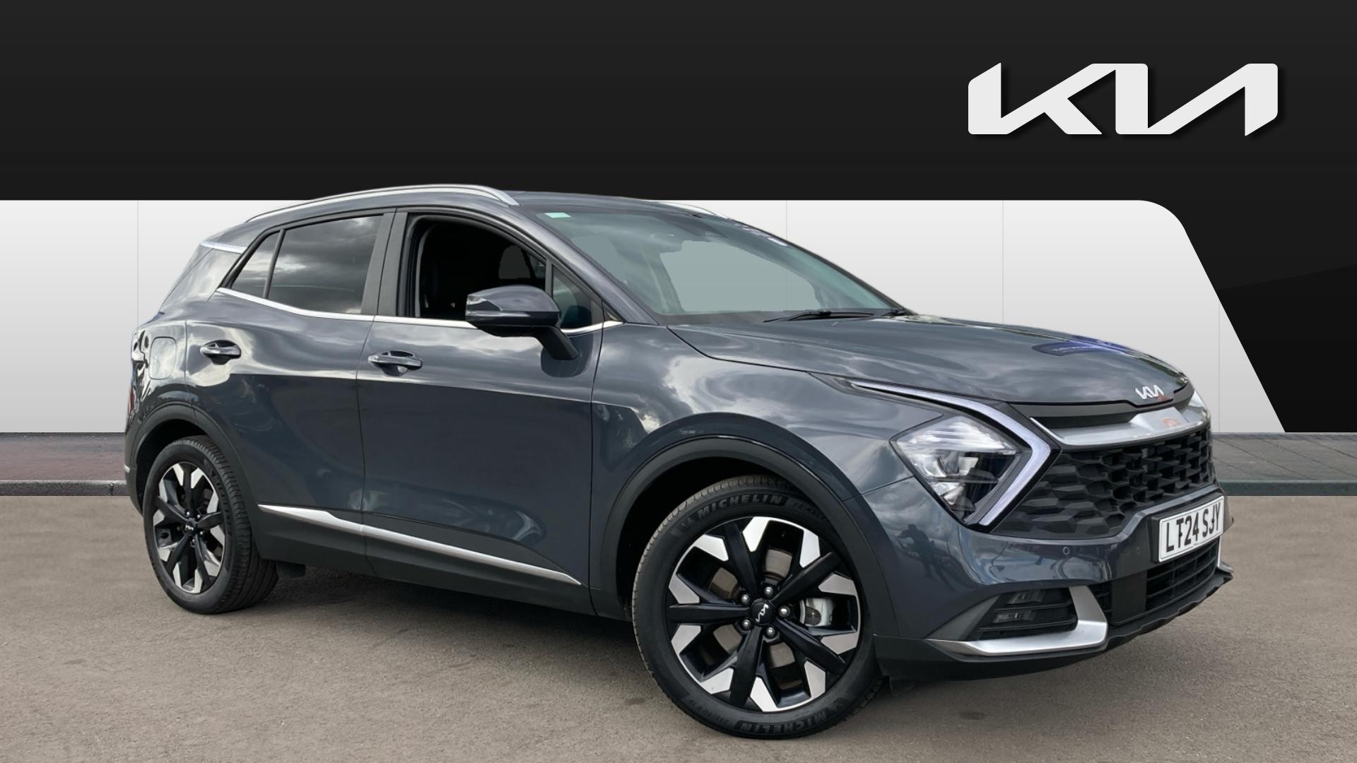 Kia Sportage listing photo