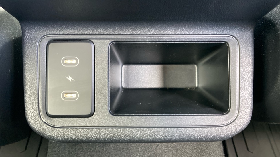 Kia K4 1.0T-GDi 115 48V GT-Line S 5dr DCT Petrol Hatchback - Image 42