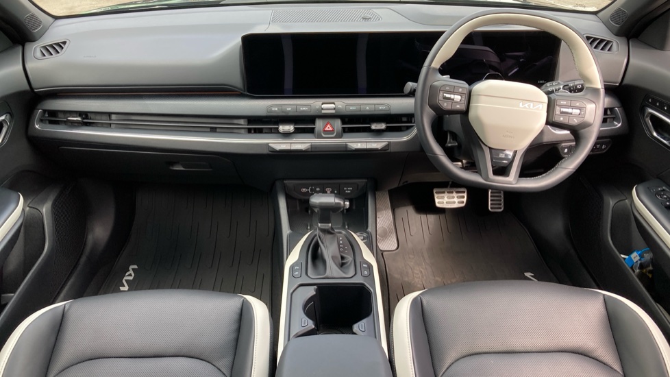 Kia K4 1.0T-GDi 115 48V GT-Line S 5dr DCT Petrol Hatchback - Image 10