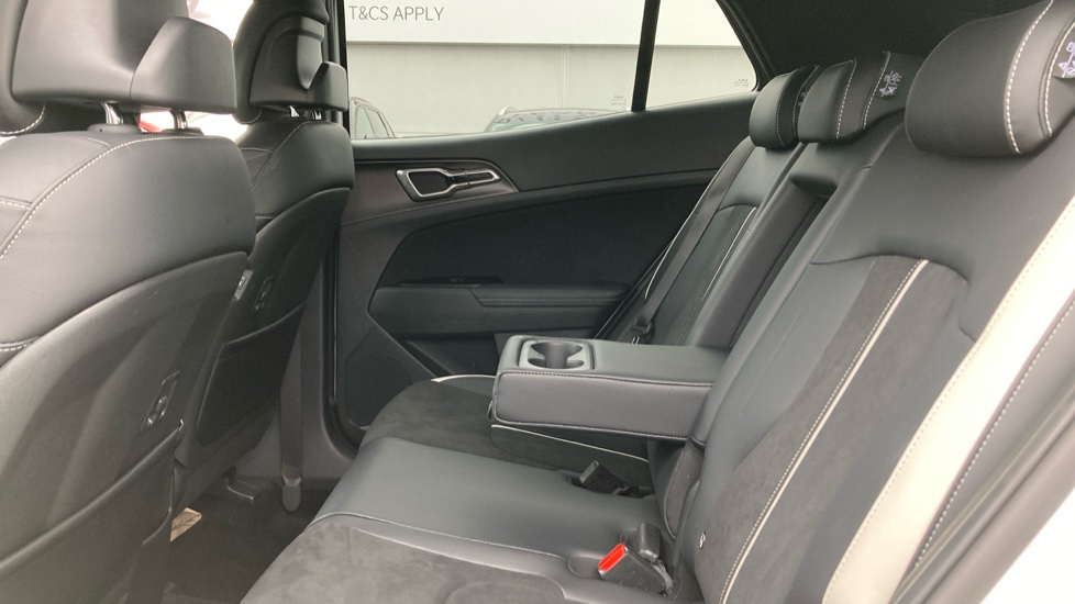 Kia Sportage 1.6T GDi GT-Line 5dr DCT Petrol Estate - Image 16