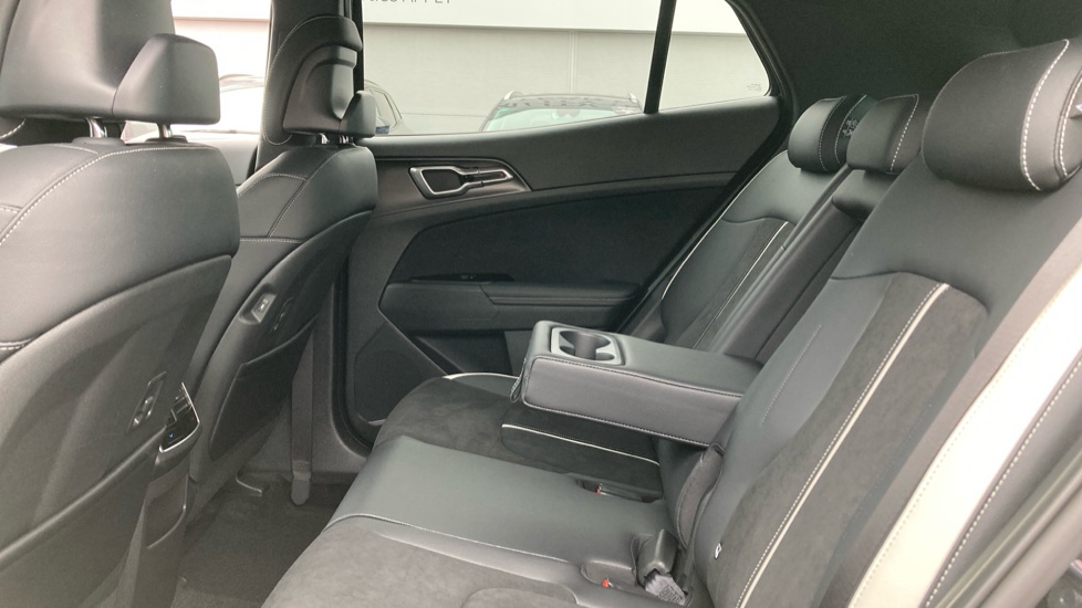 Kia Sportage 1.6T GDi GT-Line 5dr DCT Petrol Estate - Image 16