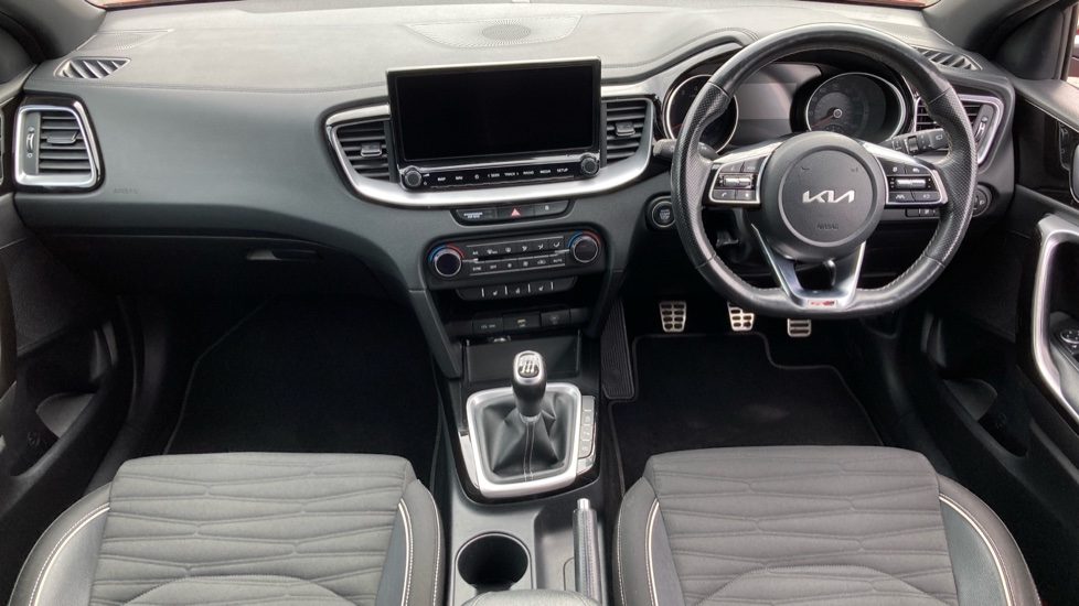 Kia Ceed 1.5T GDi ISG GT-Line 5dr Petrol Hatchback - Image 10
