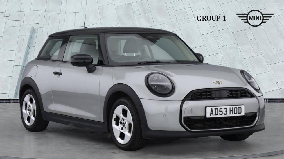 2024 MINI COOPER