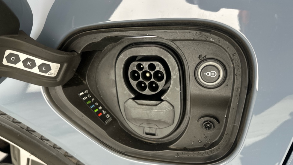 AUDI E-TRON GT SALOON 390kW Quattro 93kWh Vorsprung 4dr Auto
