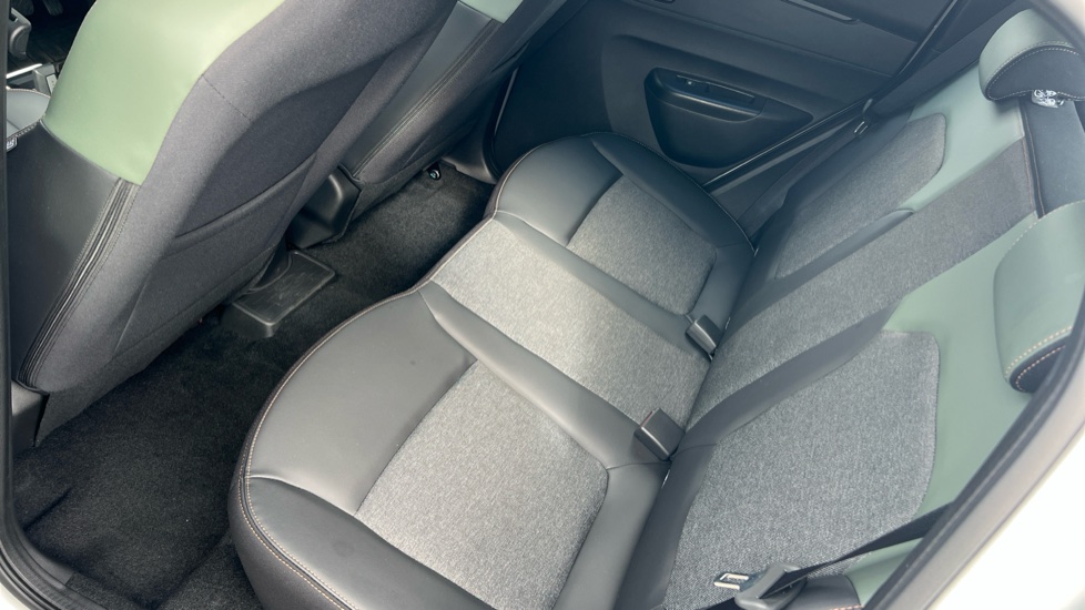 Dacia Spring 24kWh Extreme 100 75kW 5dr Auto Electric Hatchback - Image 39