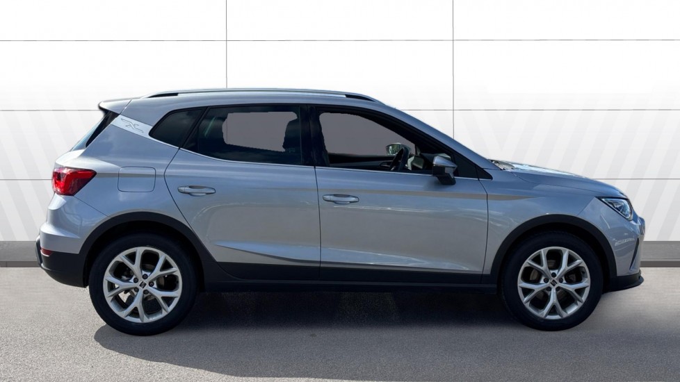 SEAT Arona 1.0 TSI 110 FR 5dr DSG Petrol Hatchback - Image 5