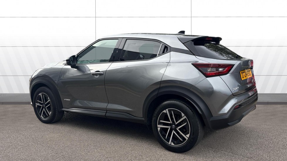 Nissan Juke 1.6 Hybrid N-Connecta 5dr Auto Hybrid Hatchback - Image 2