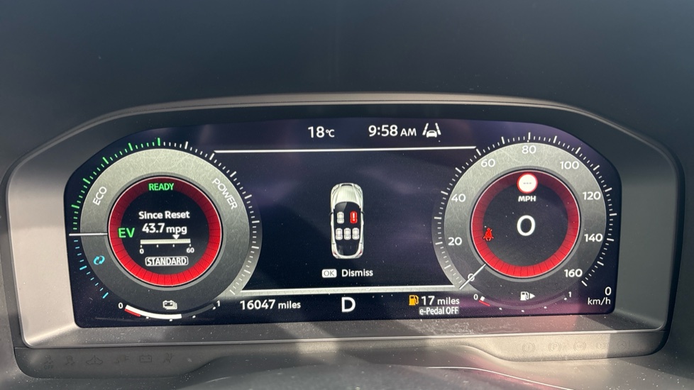 Nissan Juke 1.6 Hybrid N-Connecta 5dr Auto Hybrid Hatchback - Image 18