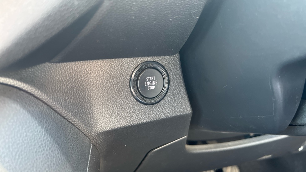 Dacia Sandero Stepway 1.0 TCe Expression 5dr Petrol Hatchback - Image 9
