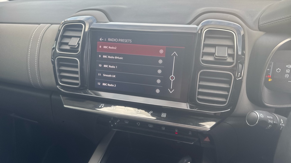Citroen C5 Aircross 1.2 PureTech 130 Shine 5dr Petrol Hatchback - Image 12