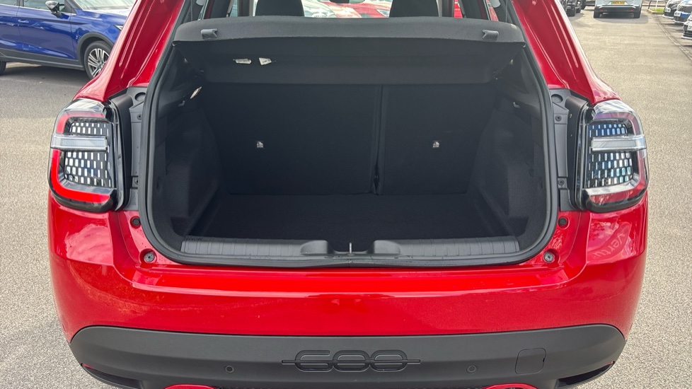 Fiat 600 1.2 Hybrid 48V 5dr eDCT-6 Petrol Hatchback - Image 4