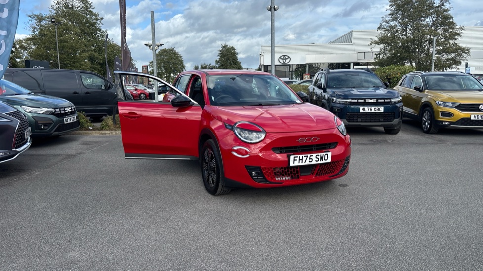 Fiat 600 1.2 Hybrid 48V 5dr eDCT-6 Petrol Hatchback - Image 34