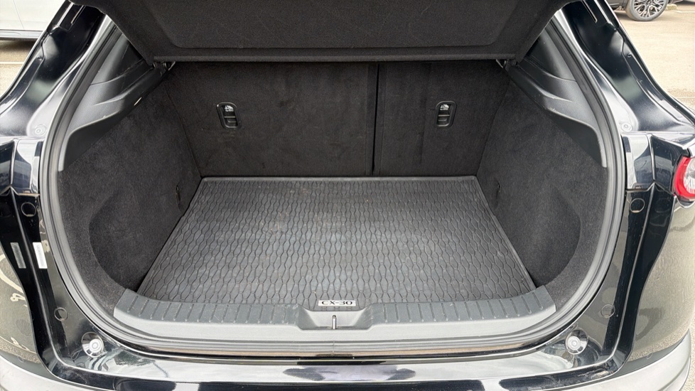 Mazda CX-30 2.0 e-Skyactiv X MHEV Exclusive-Line 5dr Petrol Hatchback - Image 4