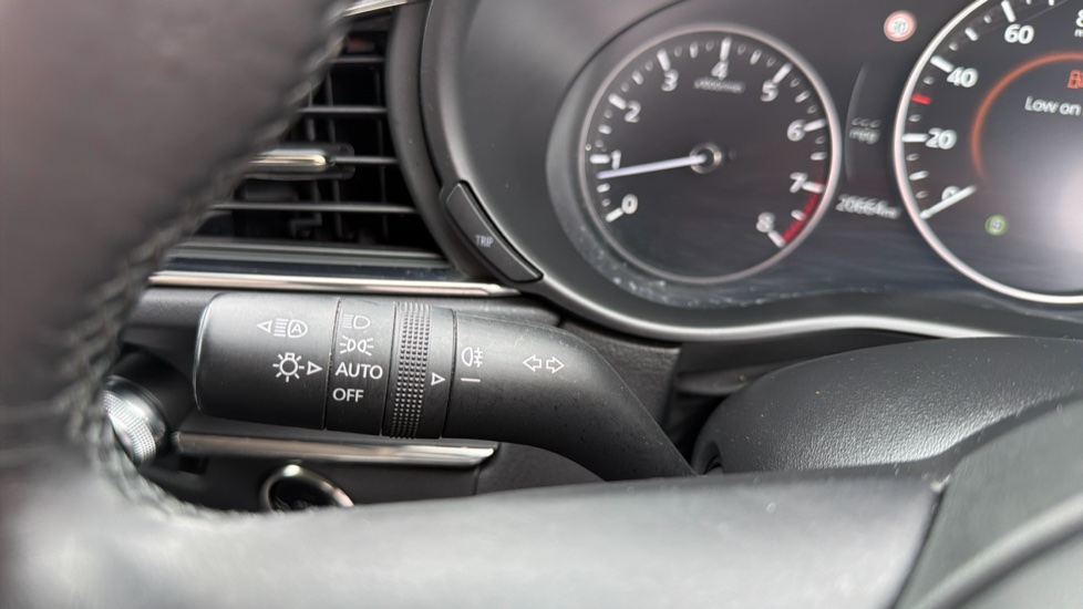 Mazda CX-30 2.0 e-Skyactiv X MHEV Exclusive-Line 5dr Petrol Hatchback - Image 27