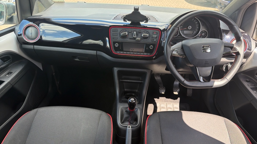 SEAT Mii 1.0 75 FR Line 5dr Petrol Hatchback - Image 10