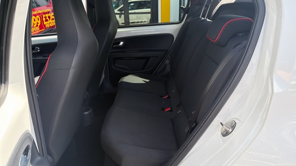SEAT Mii 1.0 75 FR Line 5dr Petrol Hatchback - Image 16