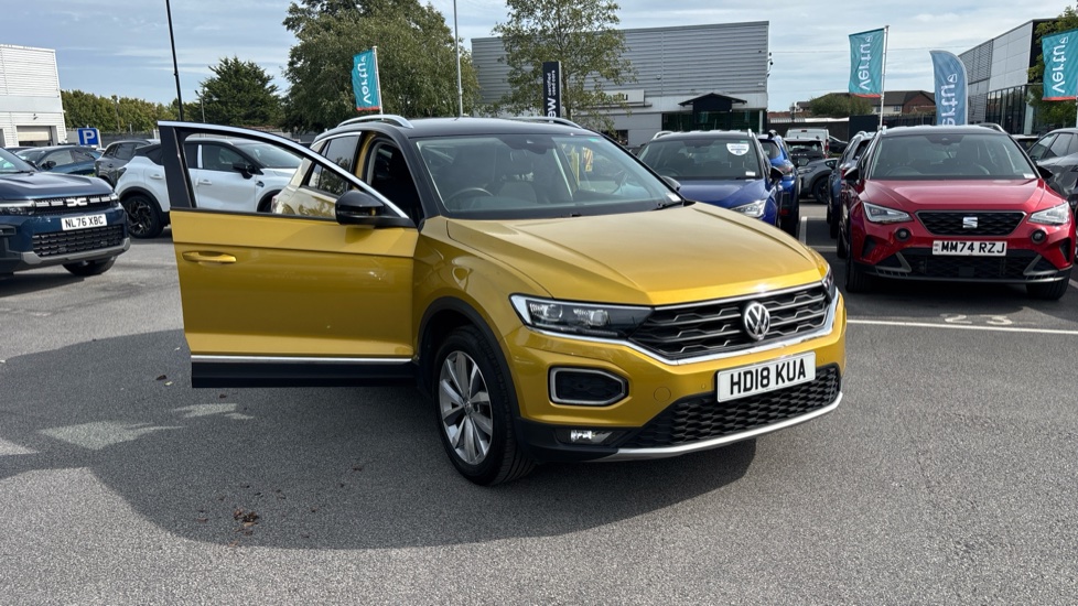 Volkswagen T-Roc 1.0 TSI Design 5dr Petrol Hatchback - Image 37