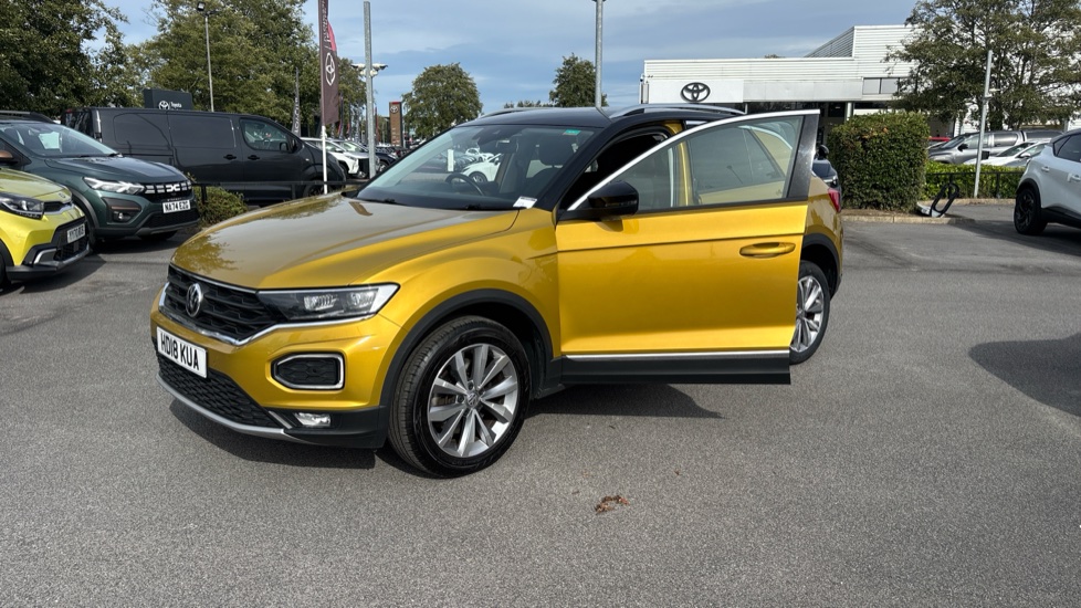 Volkswagen T-Roc 1.0 TSI Design 5dr Petrol Hatchback - Image 40
