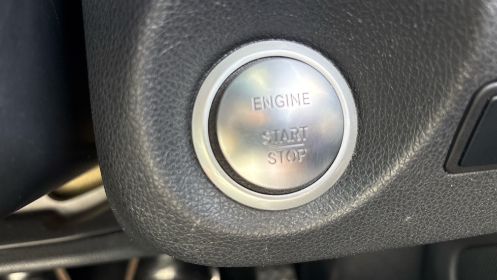 Mercedes-Benz A-Class A220d Motorsport Edition Premium 5dr Auto Diesel Hatchback - Image 26