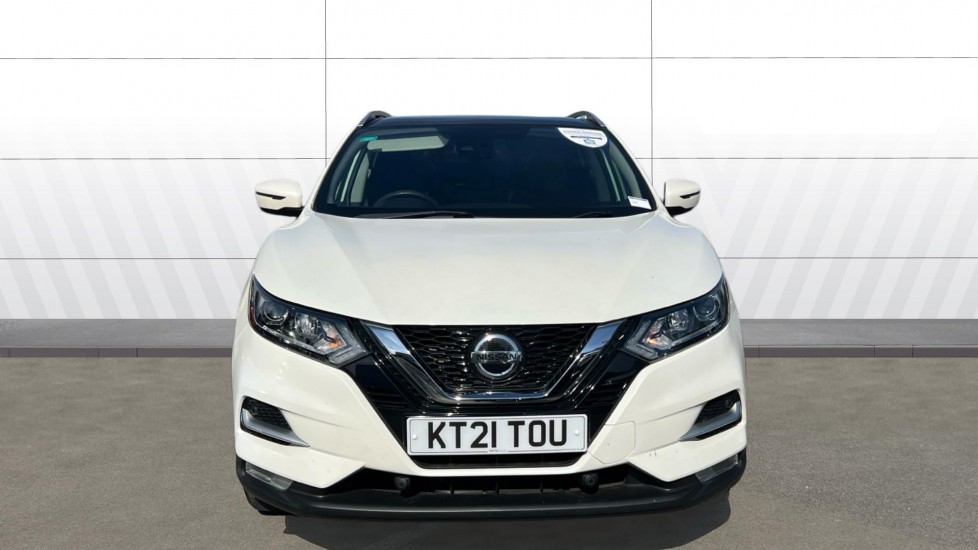 Nissan Qashqai 1.3 DiG-T 160 [157] N-Connecta 5dr DCT Glass Roof Petrol Hatchback - Image 3