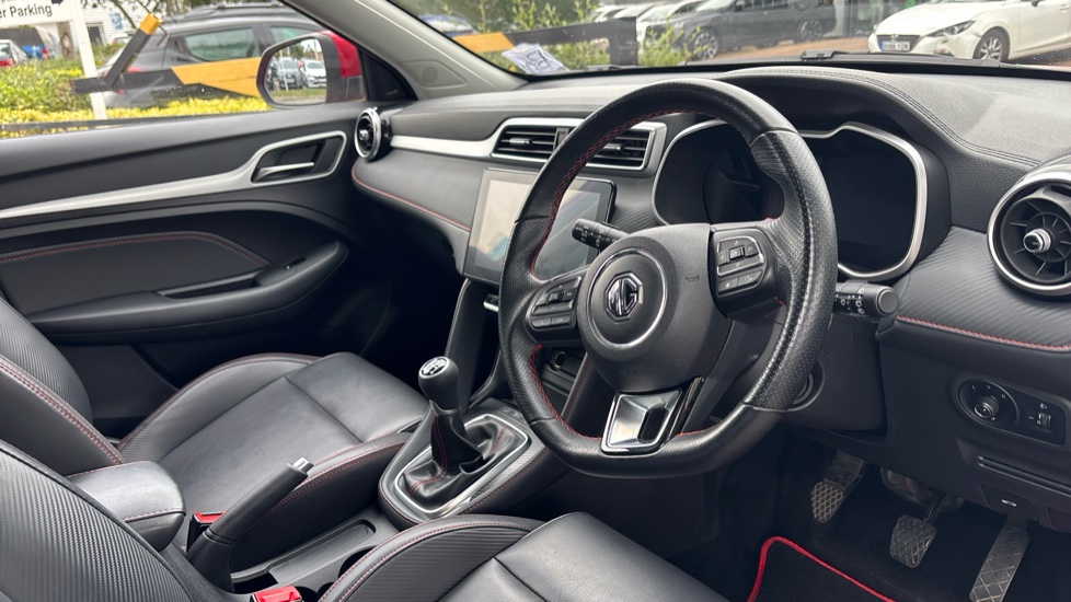MG ZS 1.5 VTi-TECH Exclusive 5dr Petrol Hatchback - Image 11