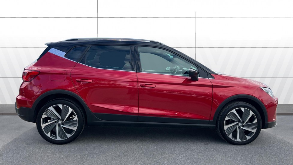 SEAT Arona 1.0 TSI 115 FR Sport 5dr DSG Petrol Hatchback - Image 5